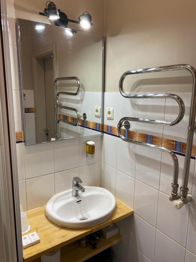Hotel Kert Free Parking Riga Luaran gambar