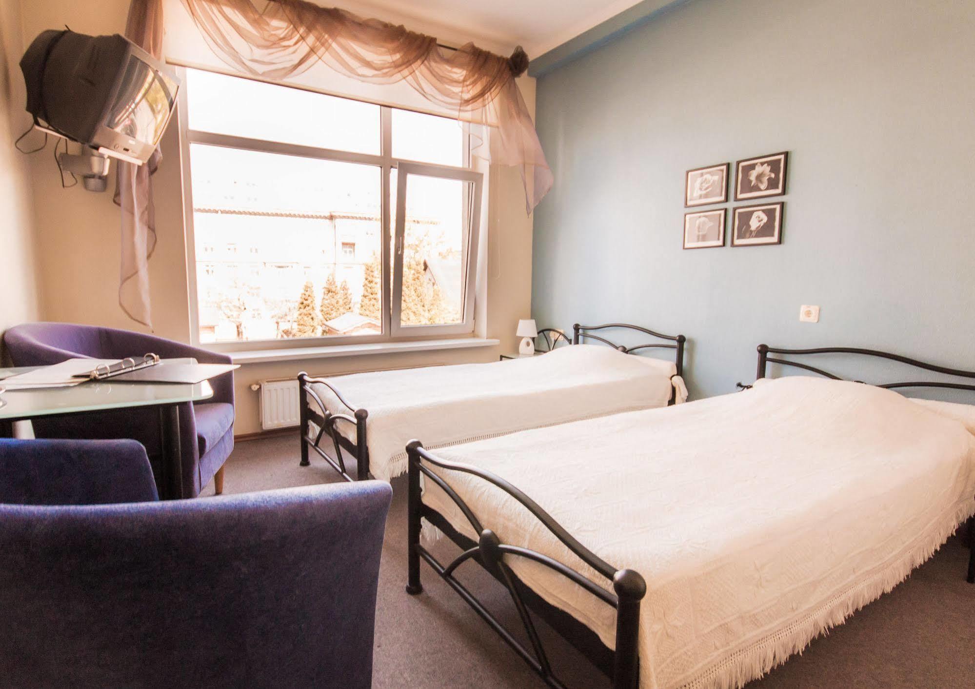 Hotel Kert Free Parking Riga Luaran gambar