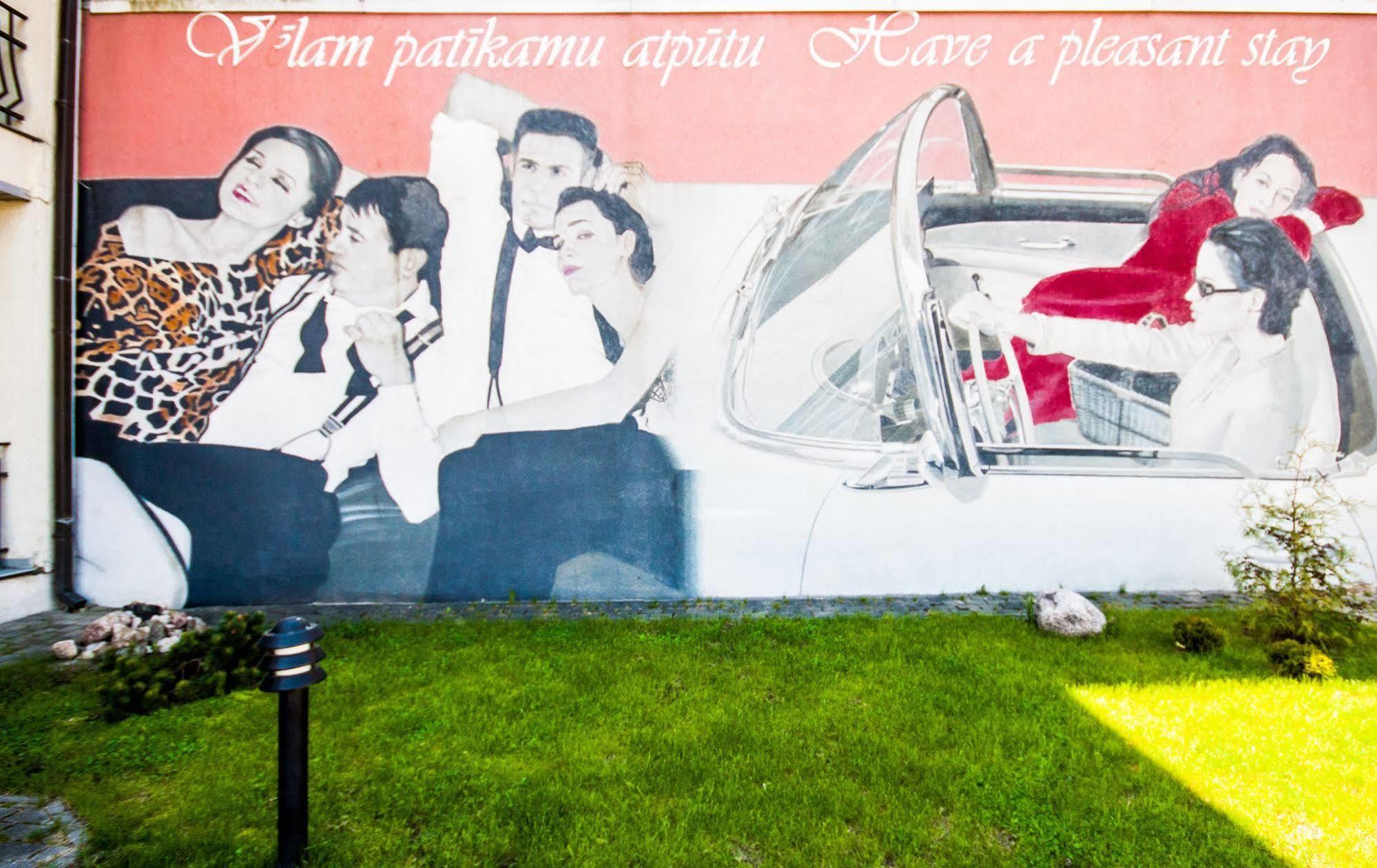 Hotel Kert Free Parking Riga Luaran gambar