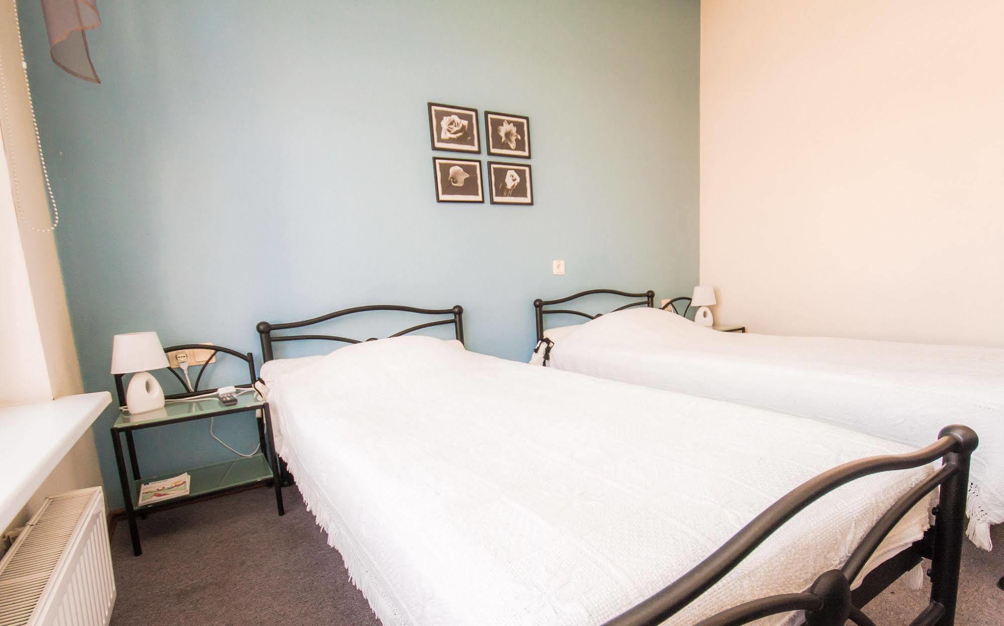 Hotel Kert Free Parking Riga Luaran gambar